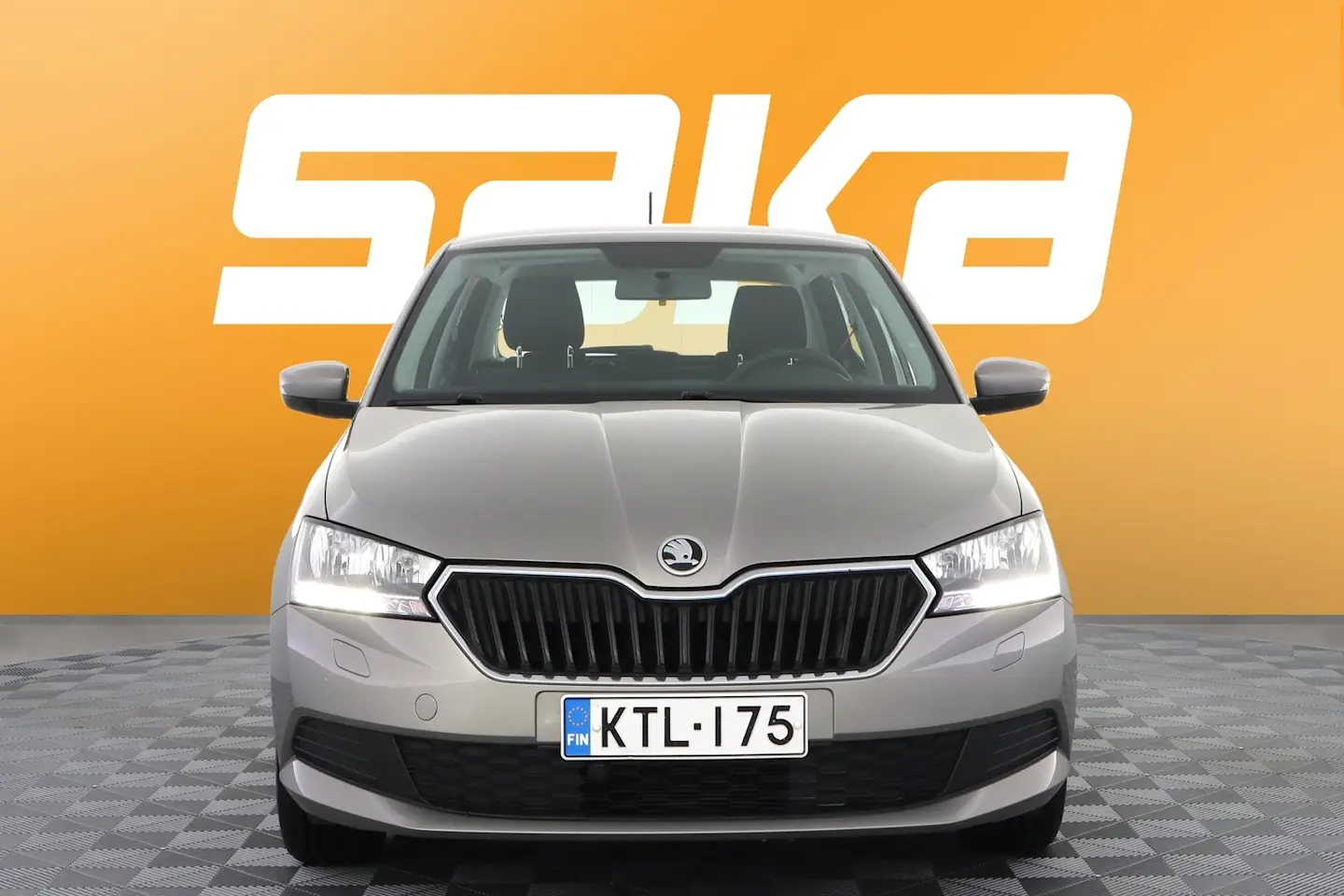 Car Image - uJbqobai3BkurtKDWKrjc