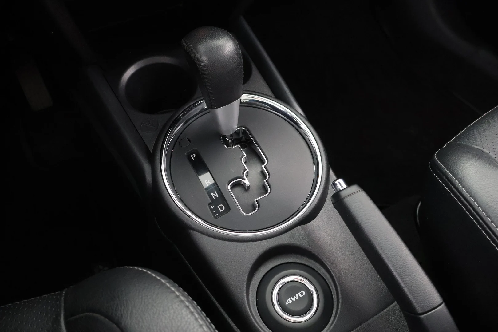 Car Image - 6IneTSD9YvD5Xv2S57RMSB