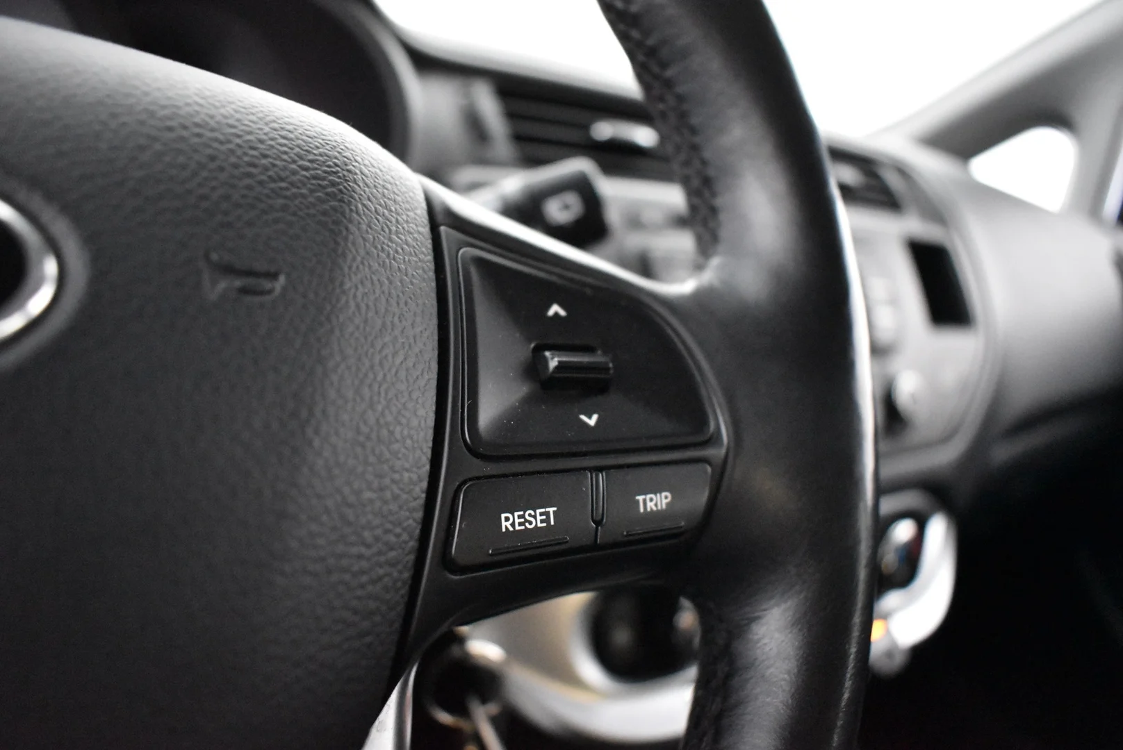 Car Image - 1oiN3zHAvL2gSkktrEPIym
