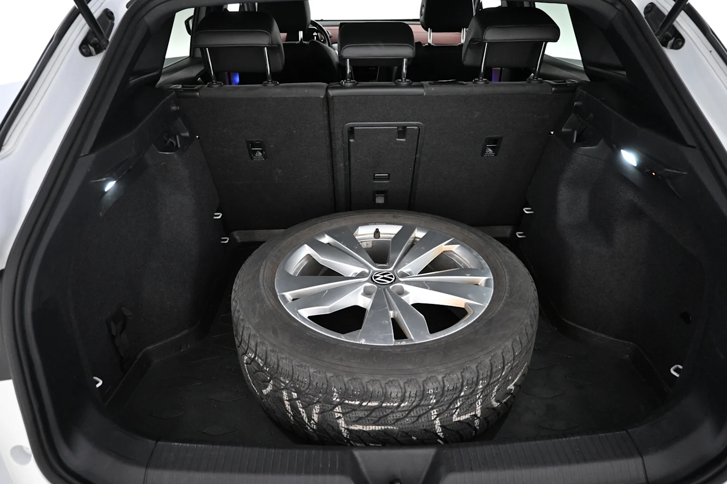 Car Image - 3wdsPyYld4IA0x7tkqAbMD