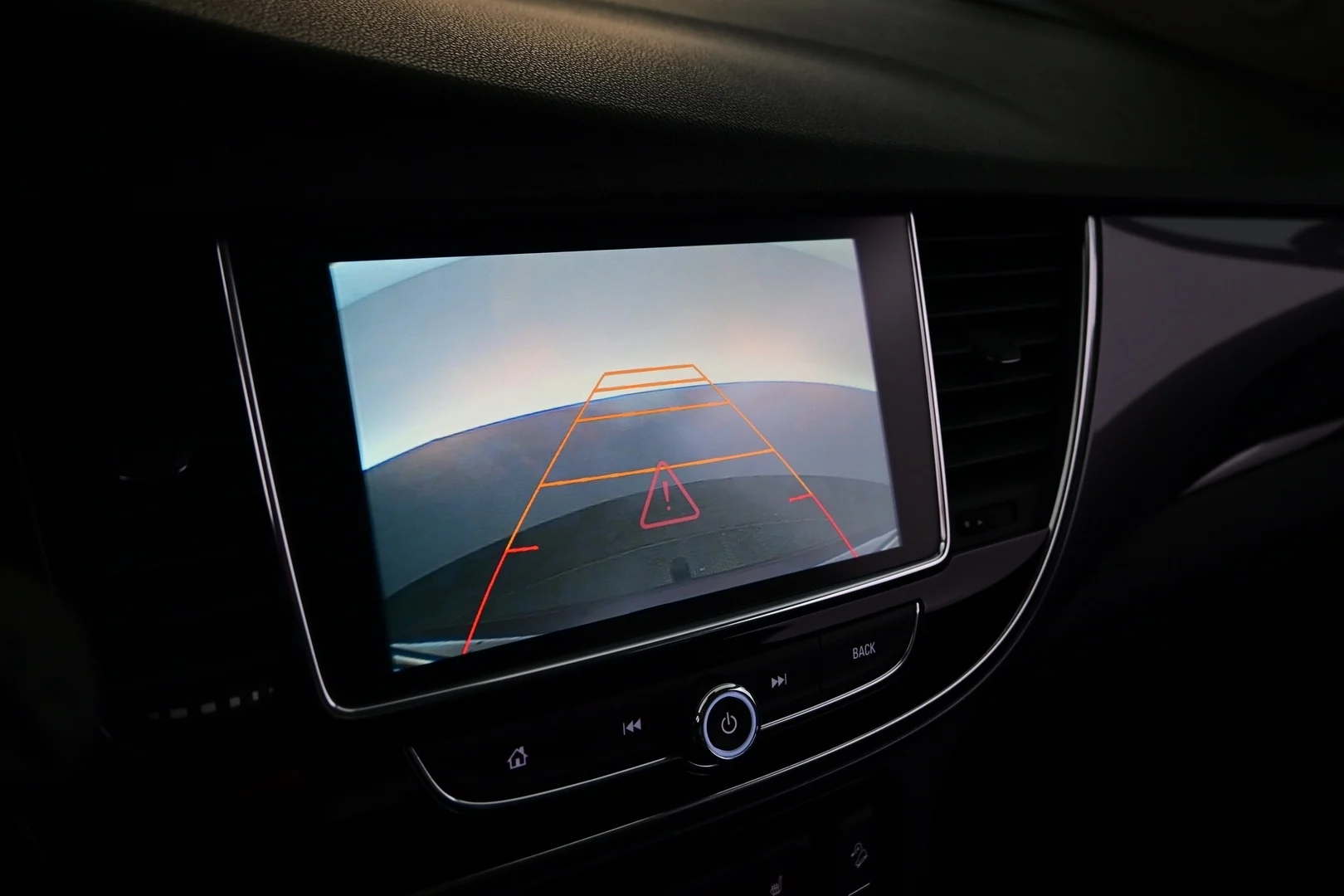 Car Image - IpkoJIOJOLLTSCJRKSNKz