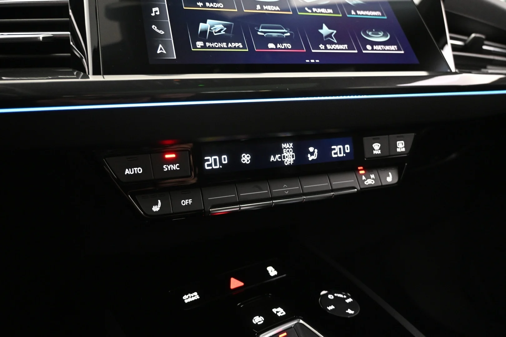 Car Image - 2SeCTMPM0gSr3ZXLPmAPbE