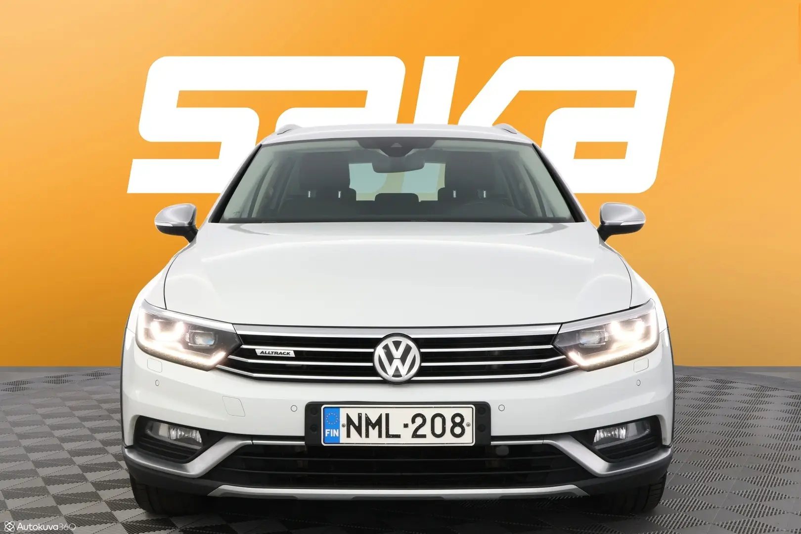 Car Image - 2WJoeuOWrHxXrP6cZvWf55