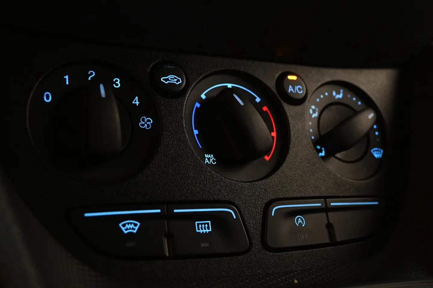 Car Image - 6cX18GV0O9L8JAEgRPvR1A