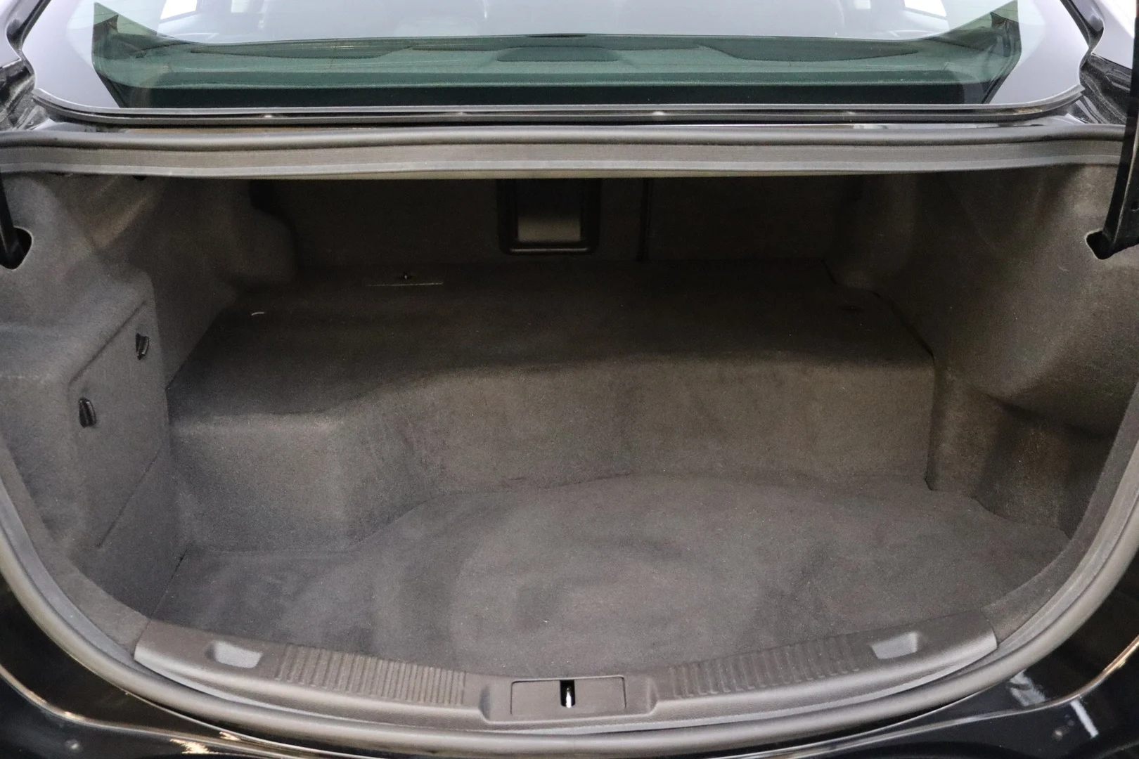 Car Image - 4qW6O2cyzH7qSvEE0dS5DX