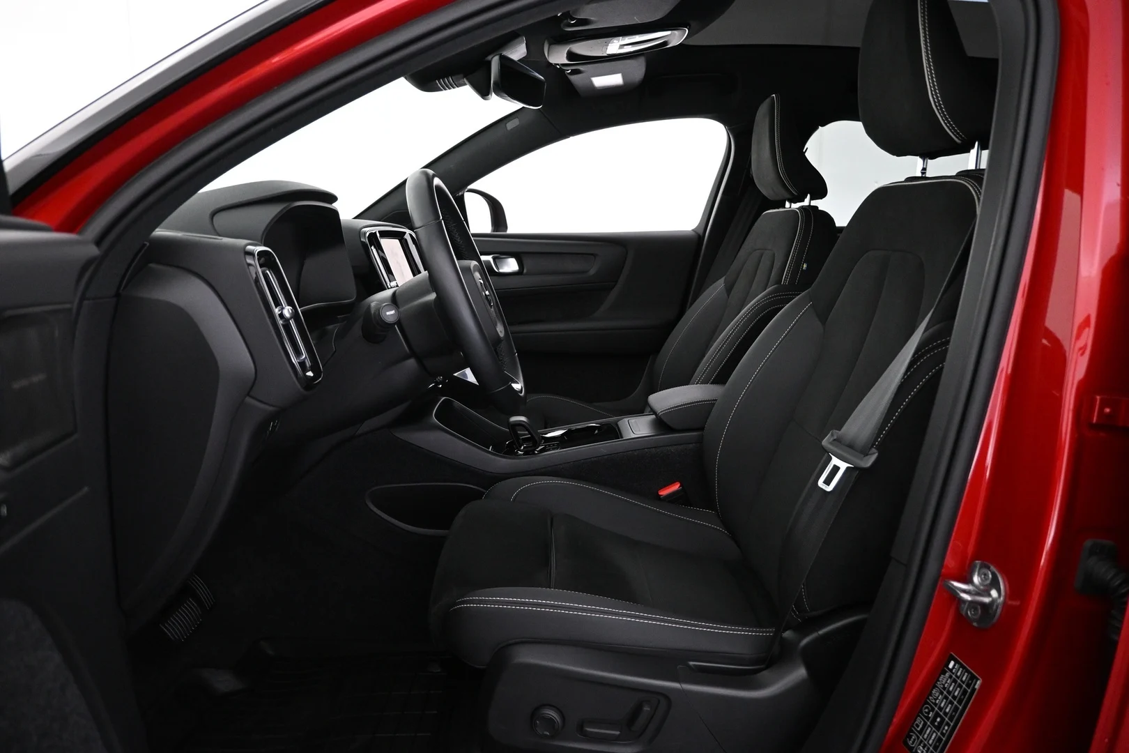 Car Image - 2KMtdDQWQxyVx5PM4By2IC