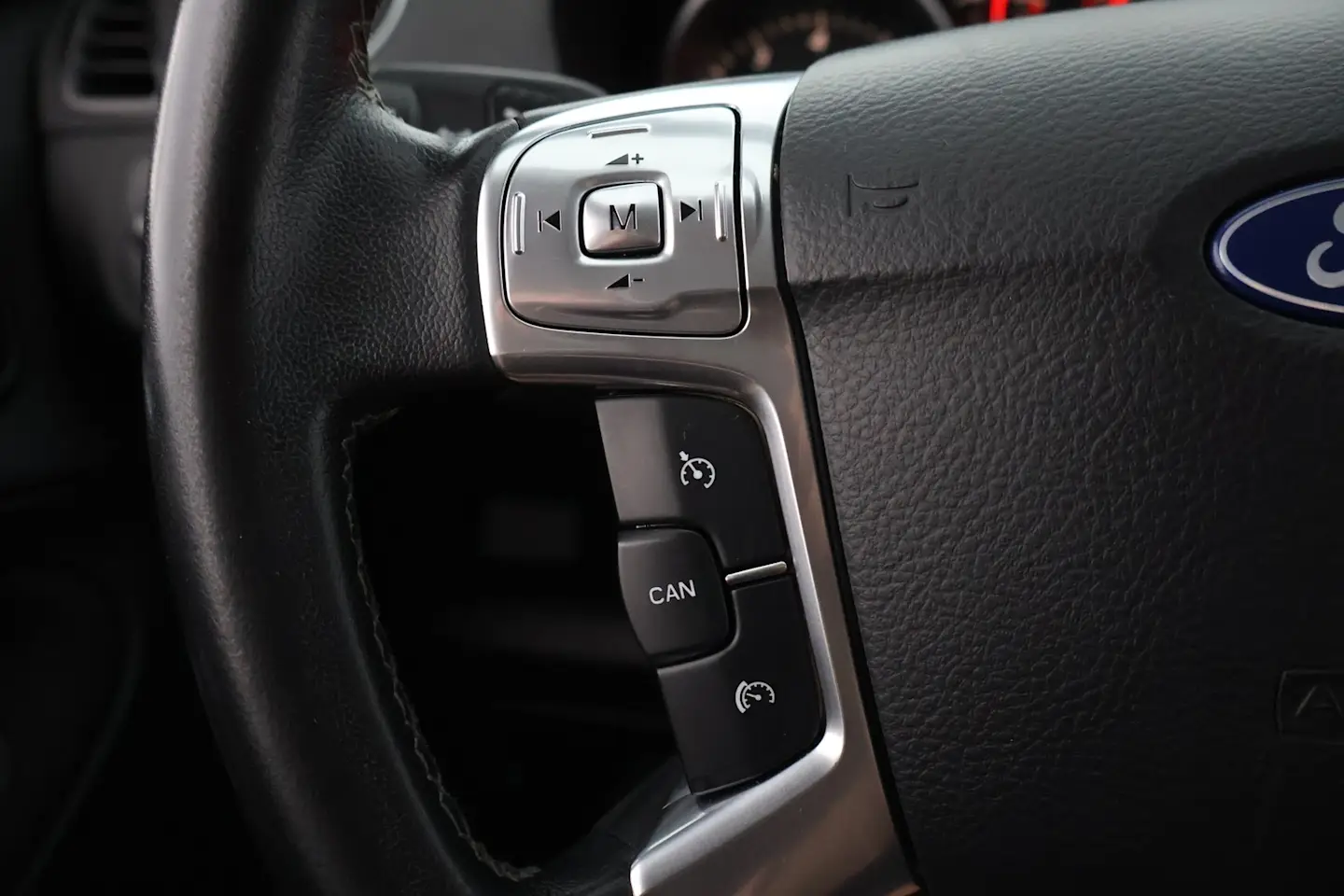 Car Image - 4zFpzxVcBSH3aJq03JCcWE