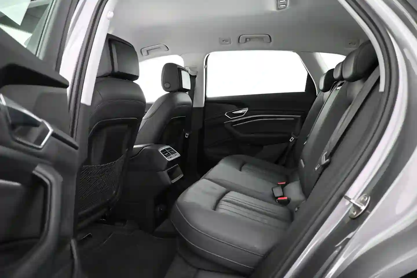 Car Image - 3oybUdBvGjiW7gJNkC1Sdw