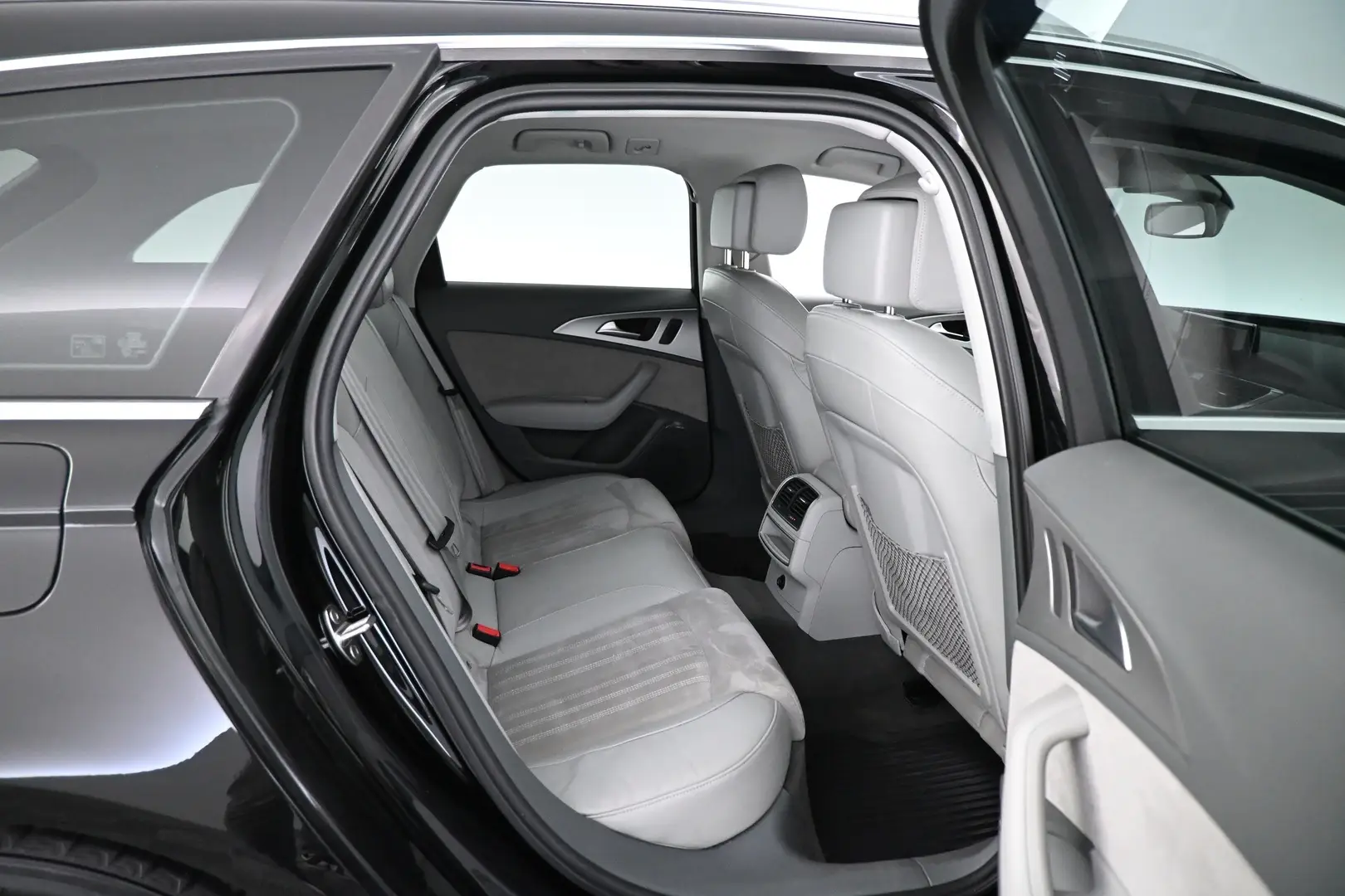 Car Image - 6PFgVzCK6vIXRhv1J5DRhD