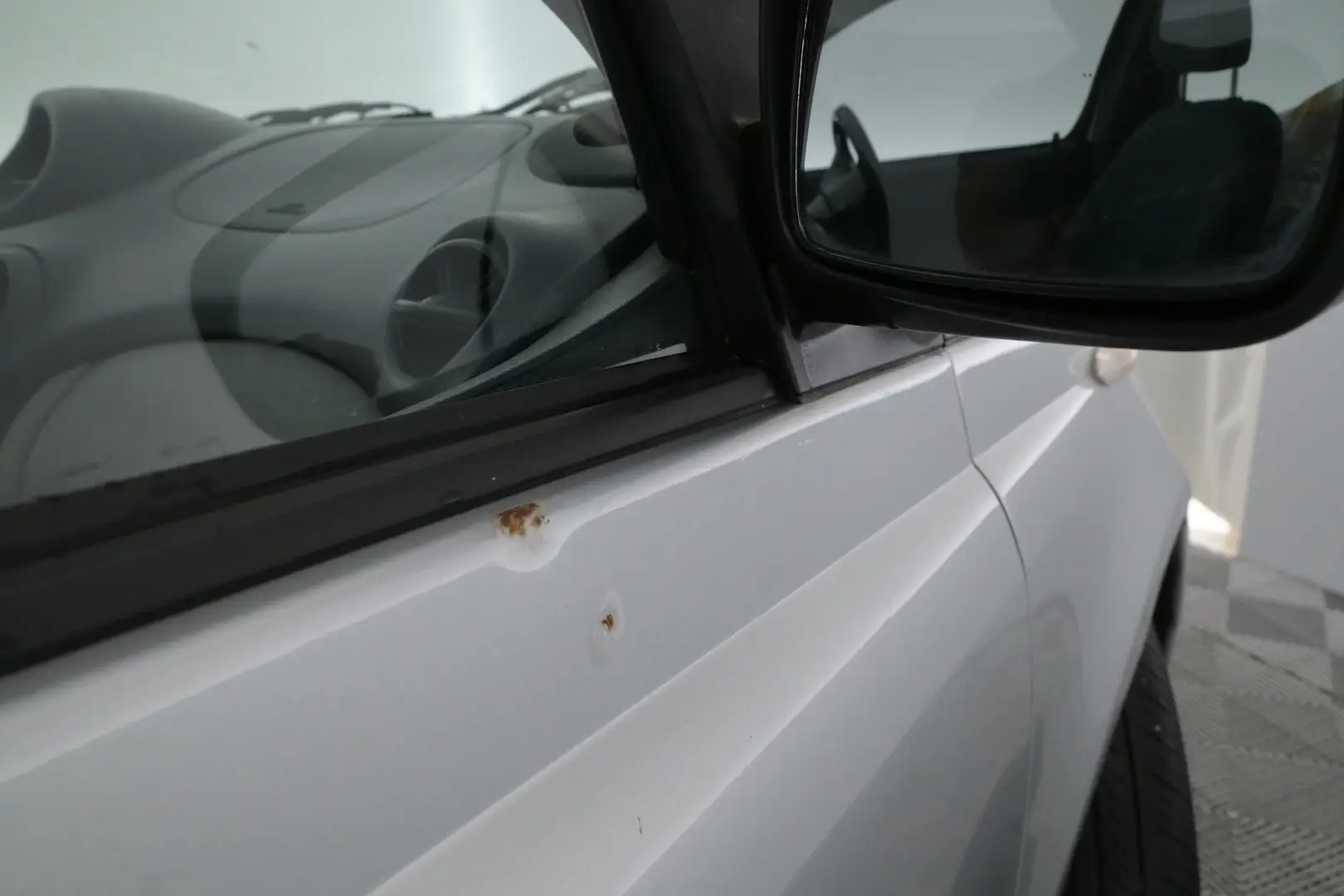 Car Image - 2zuwsvv2CruxqOsxBaXuna