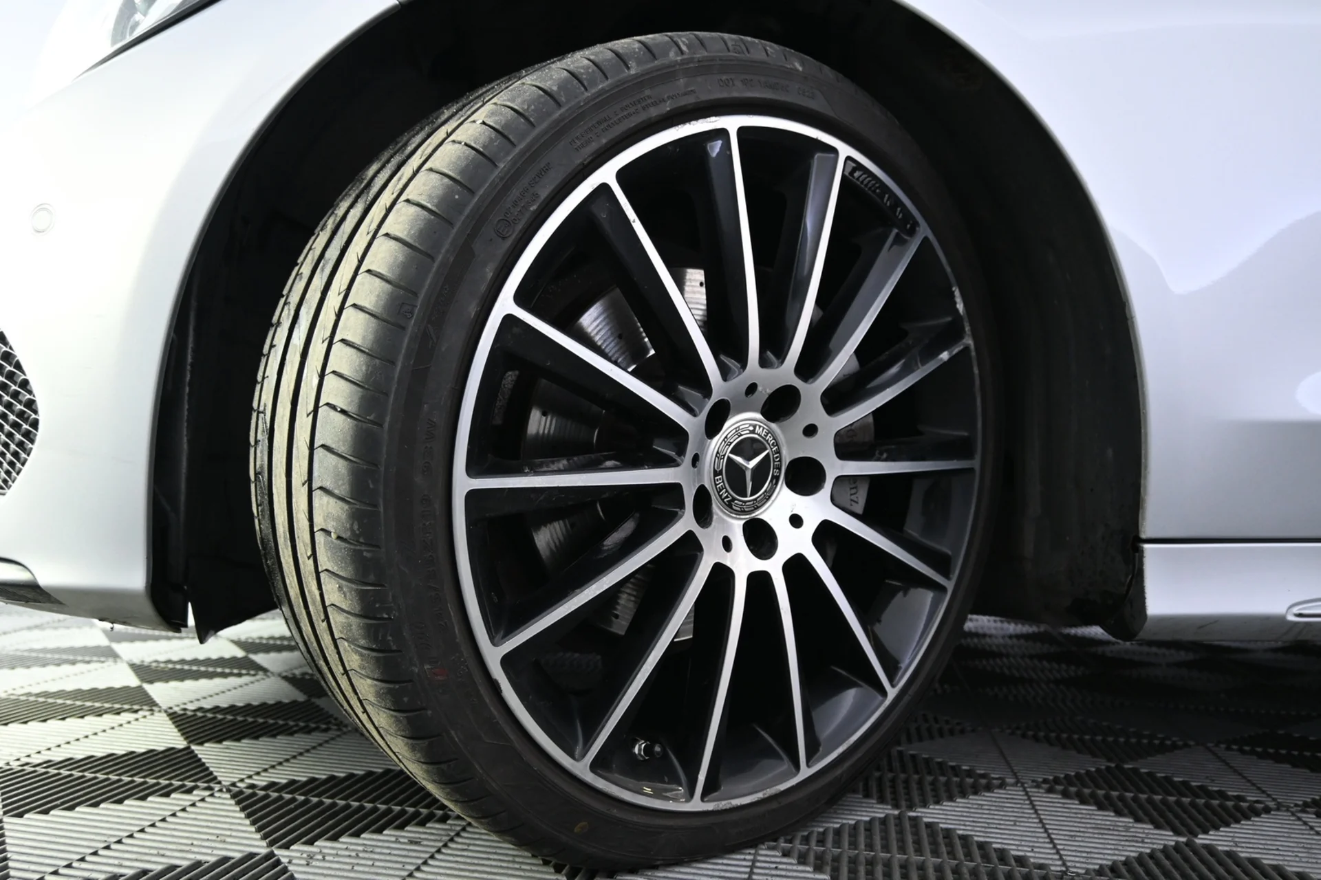 Car Image - 1WiEnJqGQjO1PMud2ZBTMG