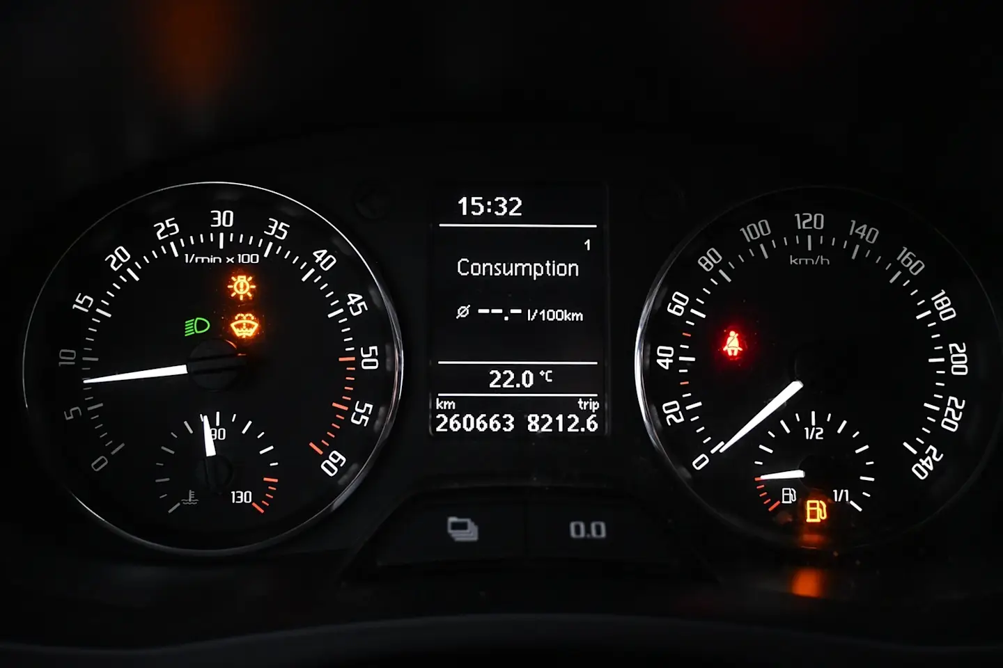 Car Image - 56taxKsT2hl0LzRaHYbKoM