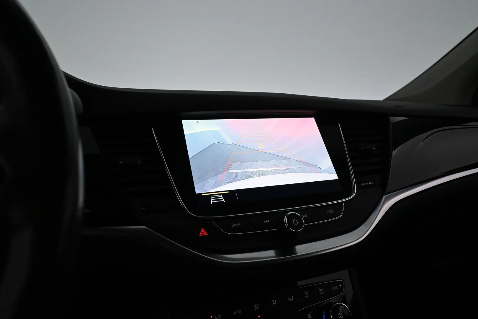 Car Image - 3GNI9cdfTAmhRjToNMeXYD