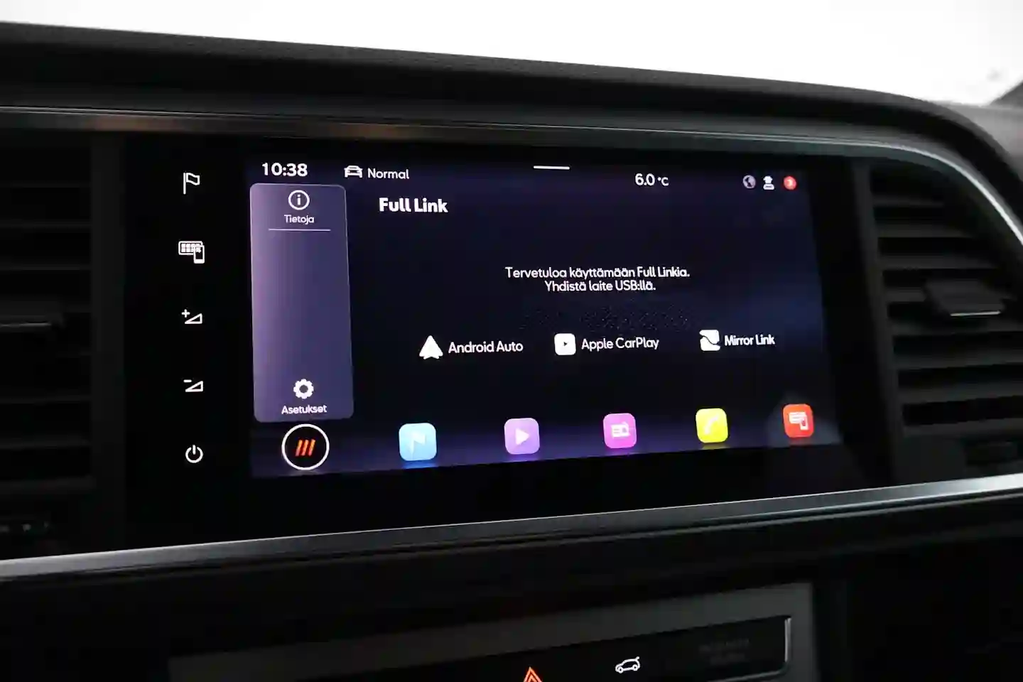 Car Image - 2IDL9CaAIrZQ7dg9oBM20G