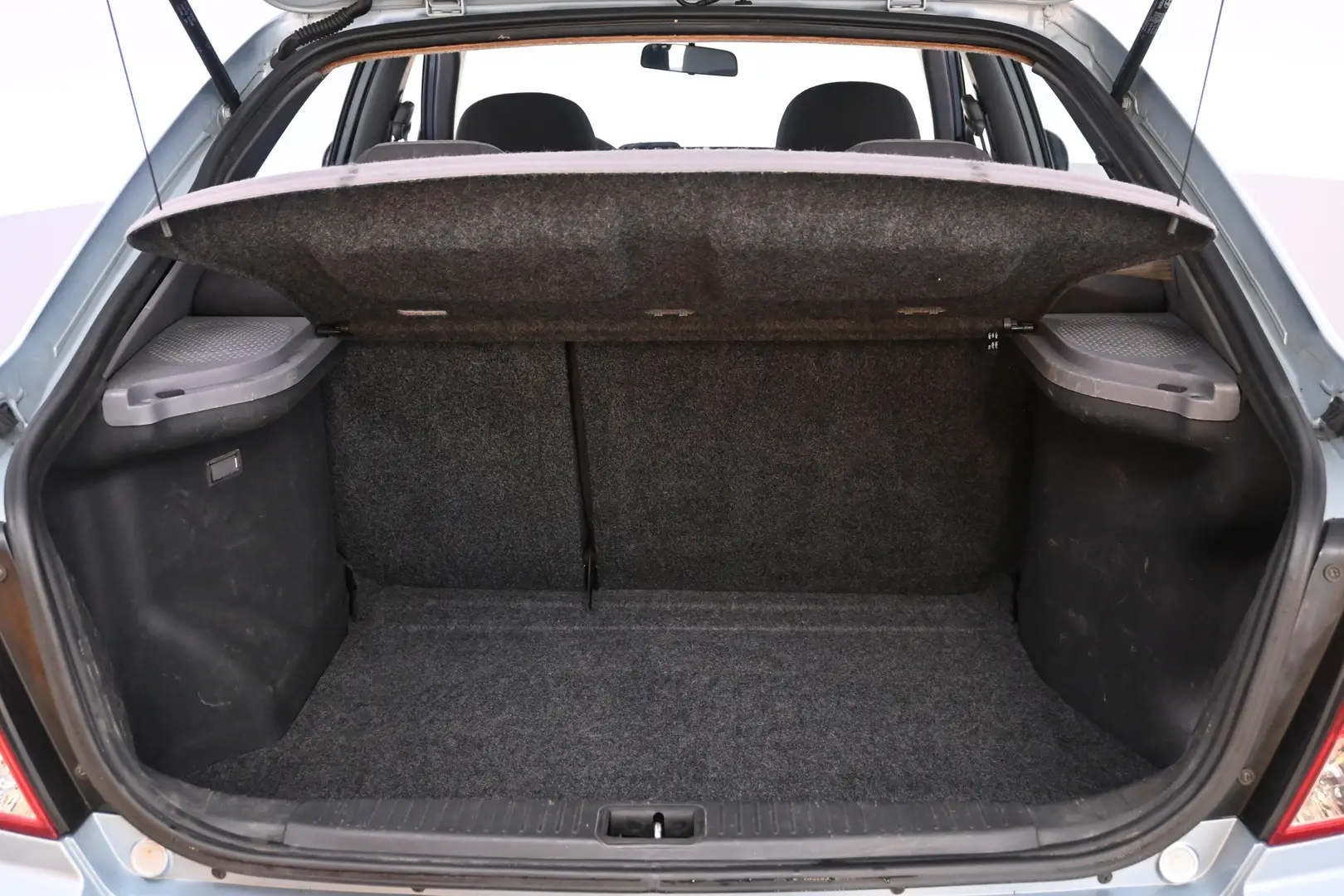 Car Image - OOCCNKKl5slJZXvQJtbMv
