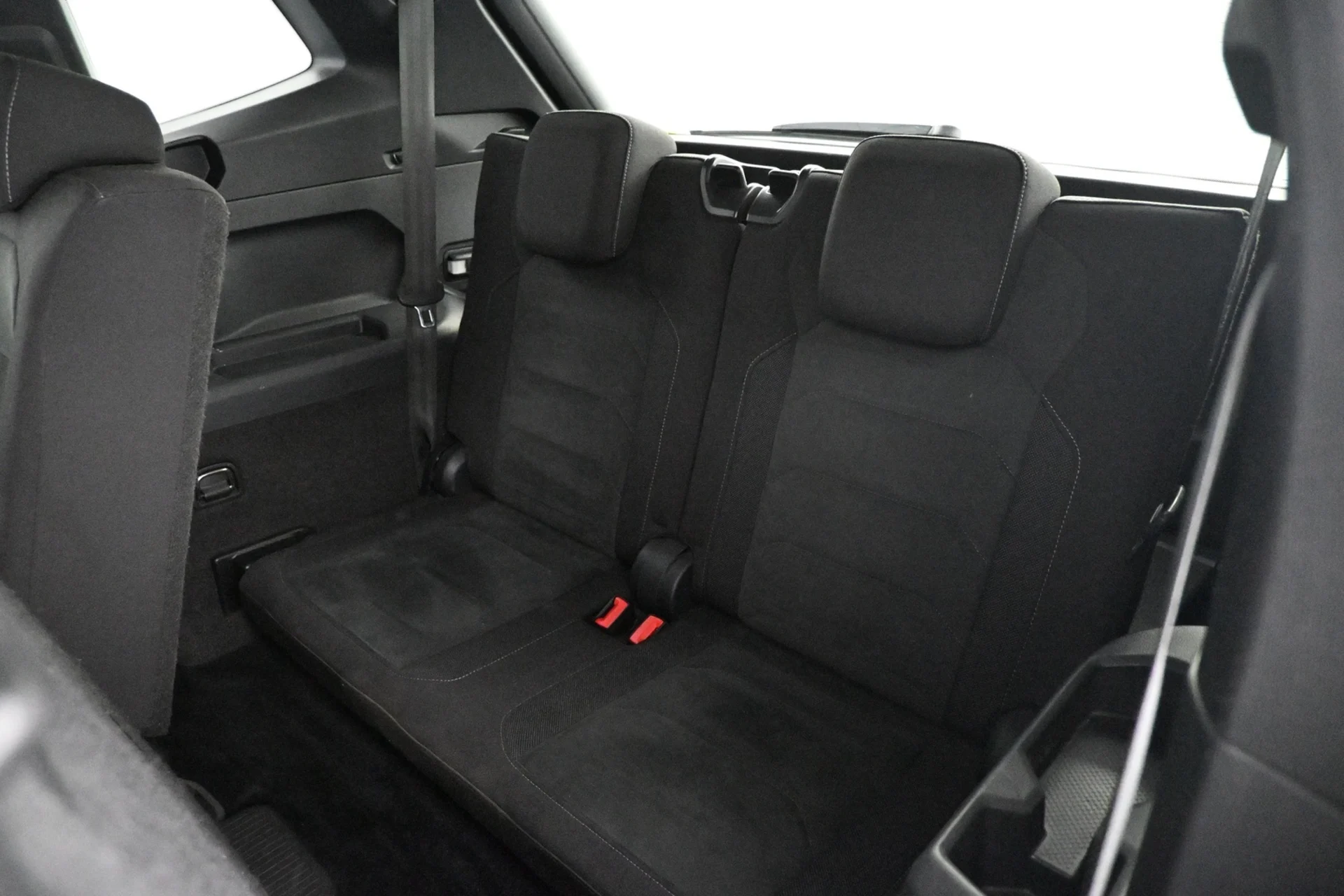 Car Image - 2rKD59vqn5oxNXq1qvcZZr