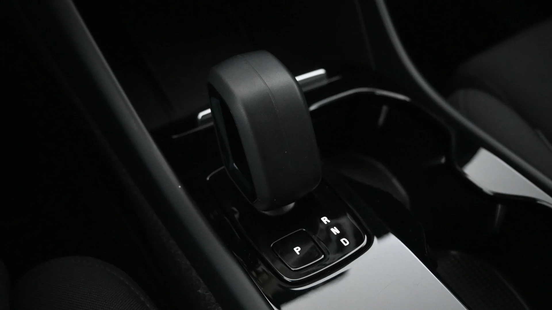 Car Image - 35PJ71RBQlZII7DdFrSTMM