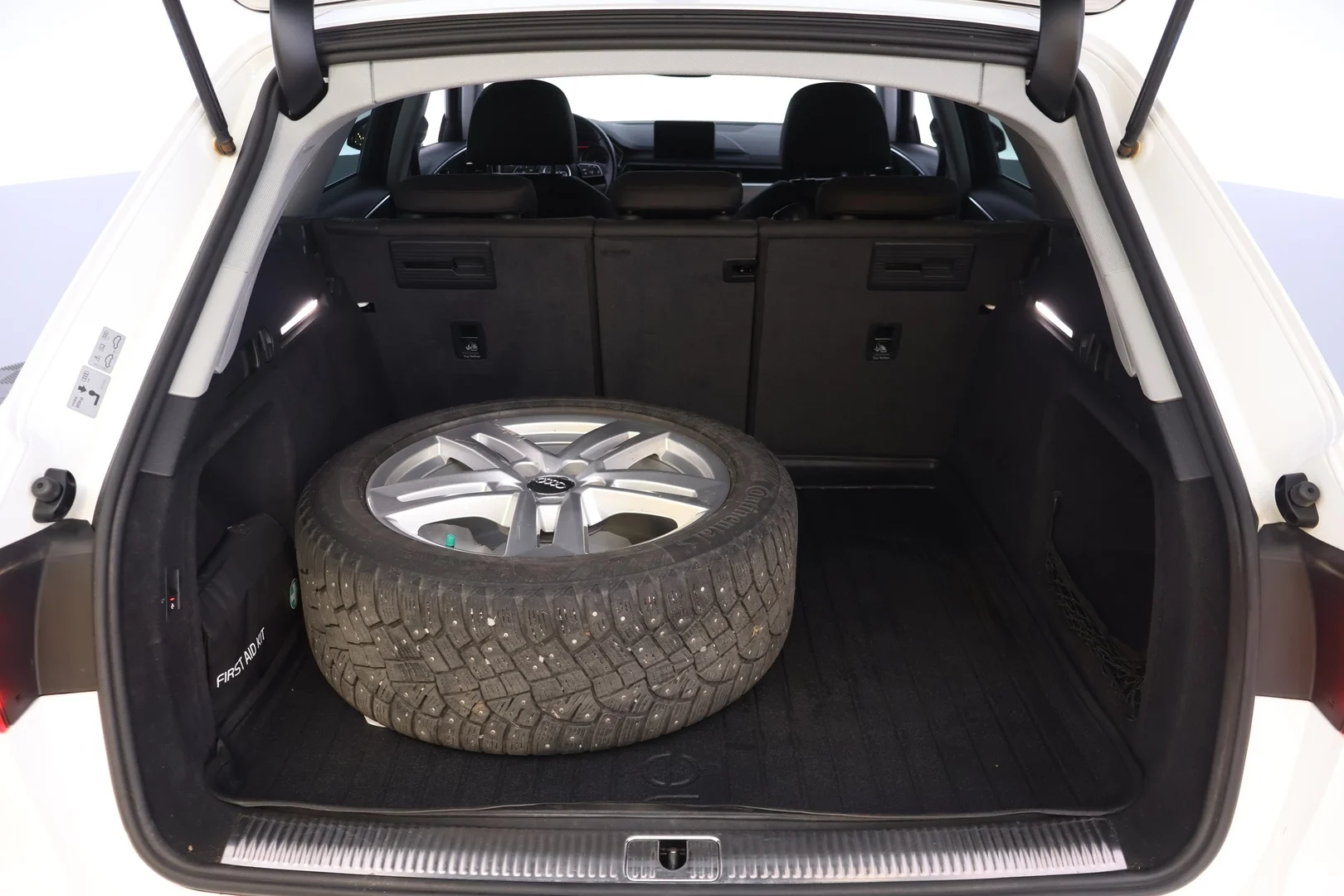 Car Image - 1qMfiVkhVRjWL8jd3DT2UI
