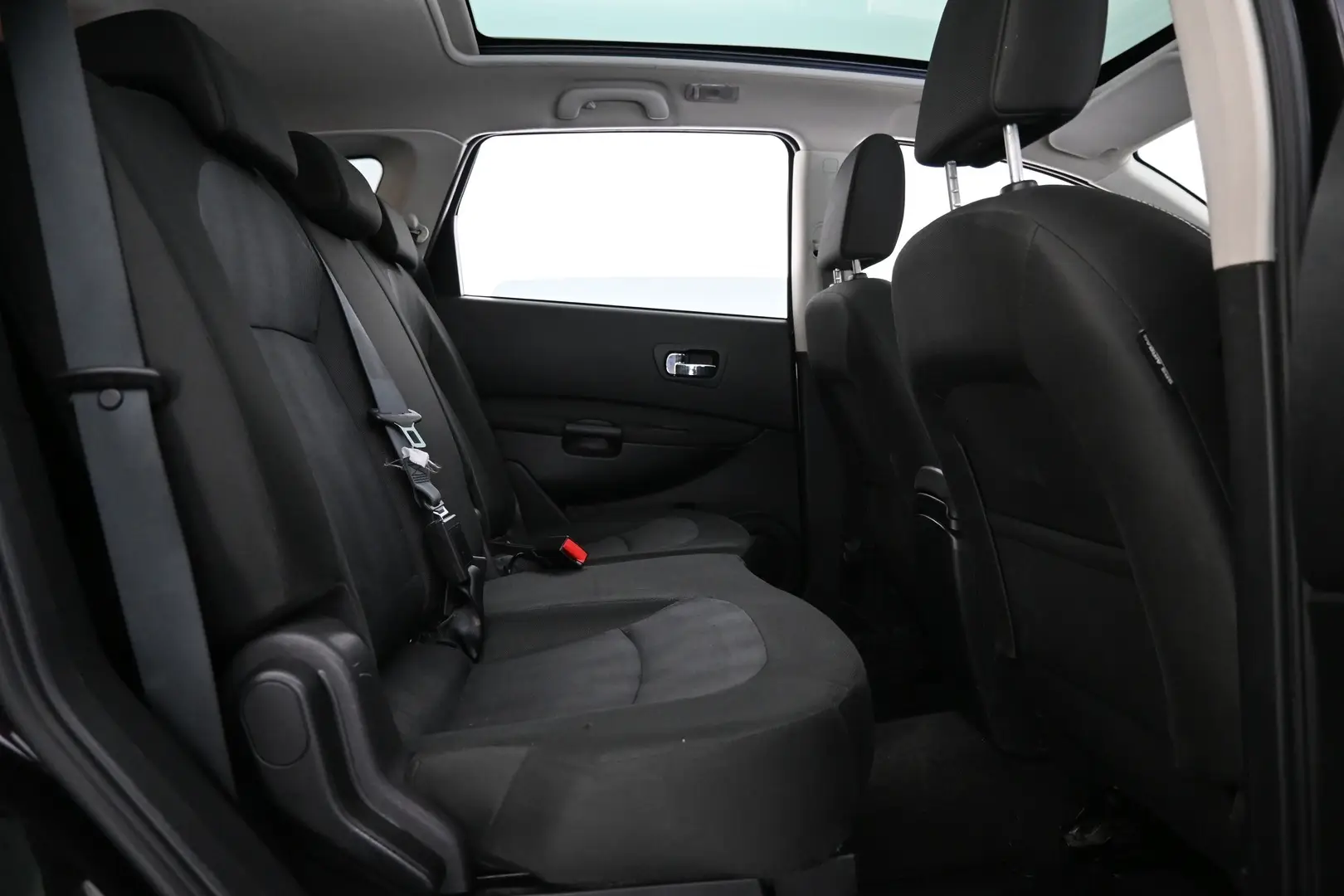 Car Image - 2thabxnbaVmriQvTYjbE8w