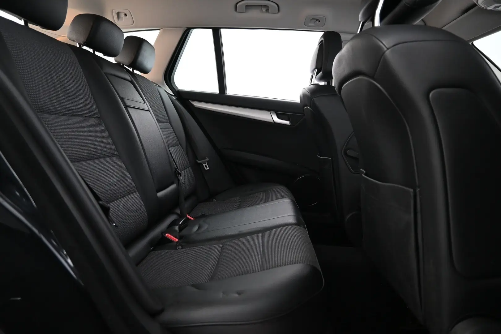 Car Image - 4J4ic9ndNA8BPlkPSetw9P