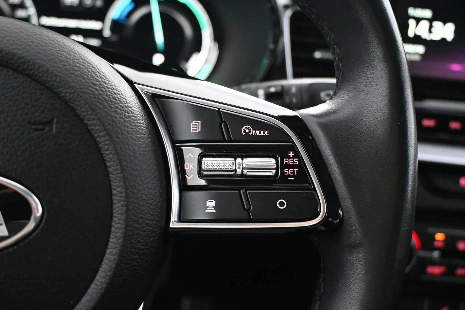 Car Image - U2gKJUE4lW1JMDUw0ydKS