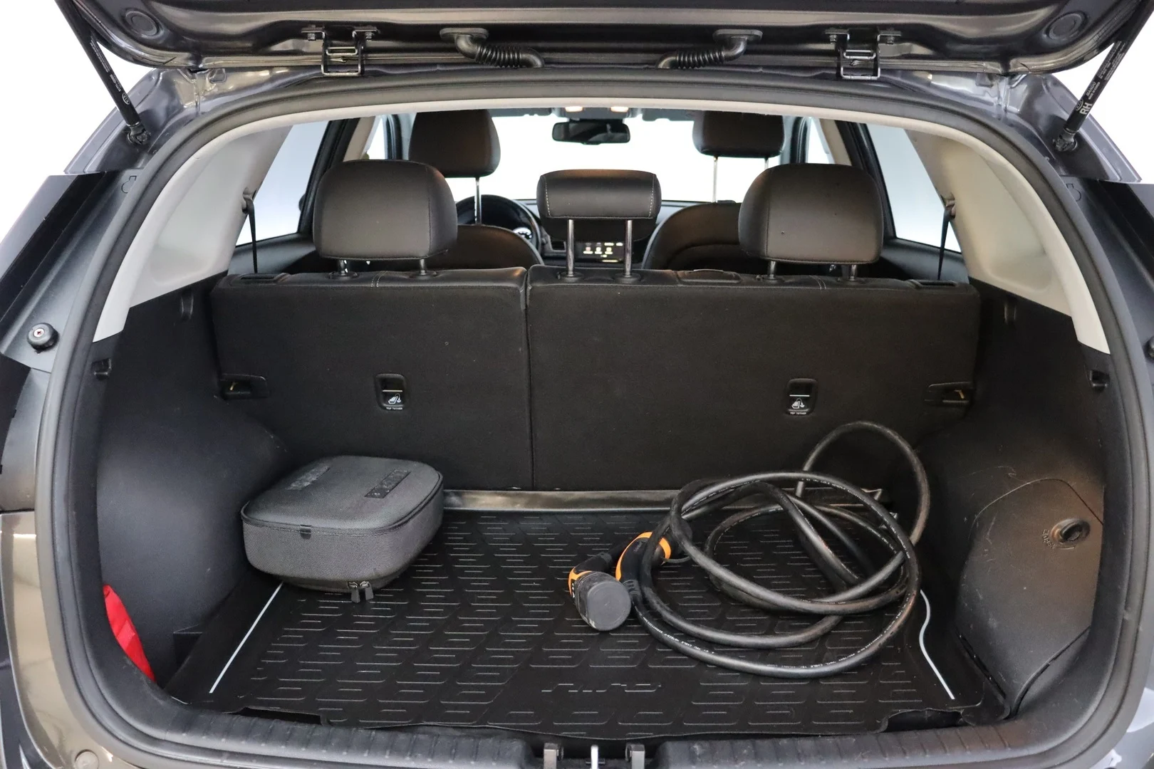 Car Image - 3Uc4BcGMfbsEyS549QVGFV