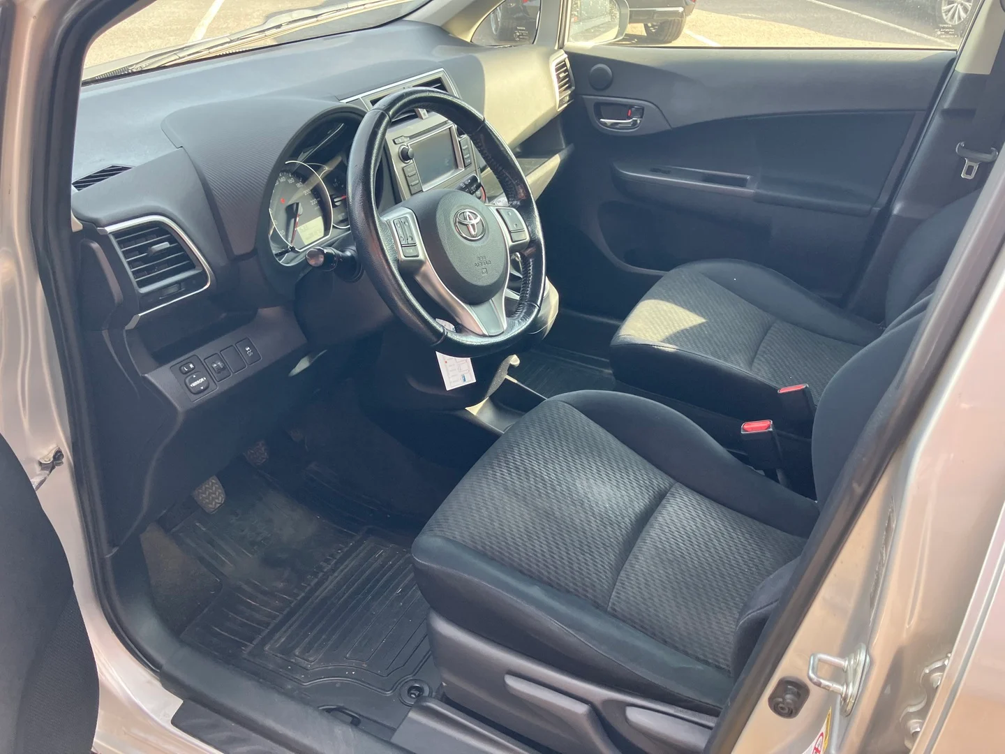 Car Image - 3dkcqfK955xEkRYTHvtIxl