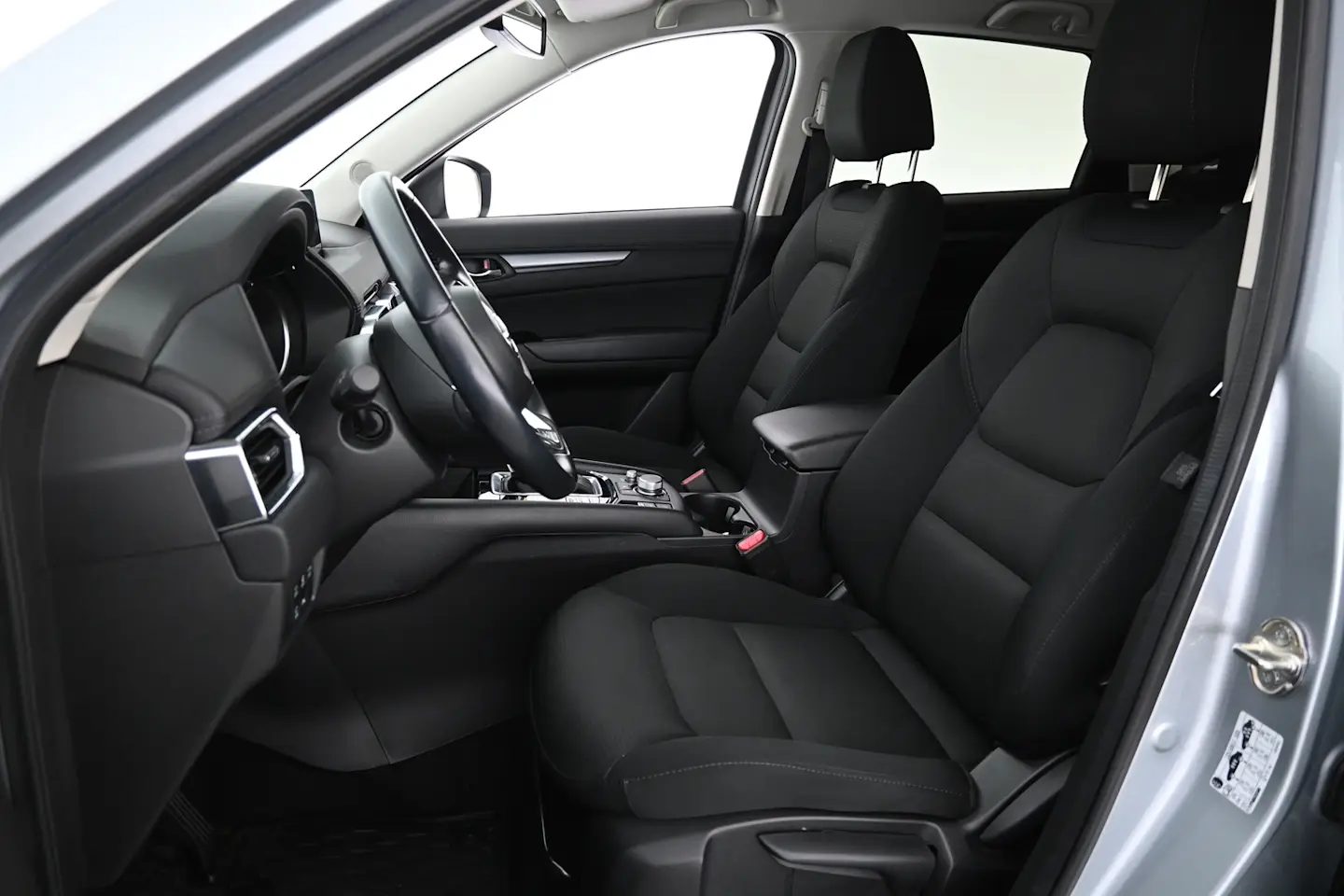 Car Image - 2UvPyFngpEQYrlTzjULitV