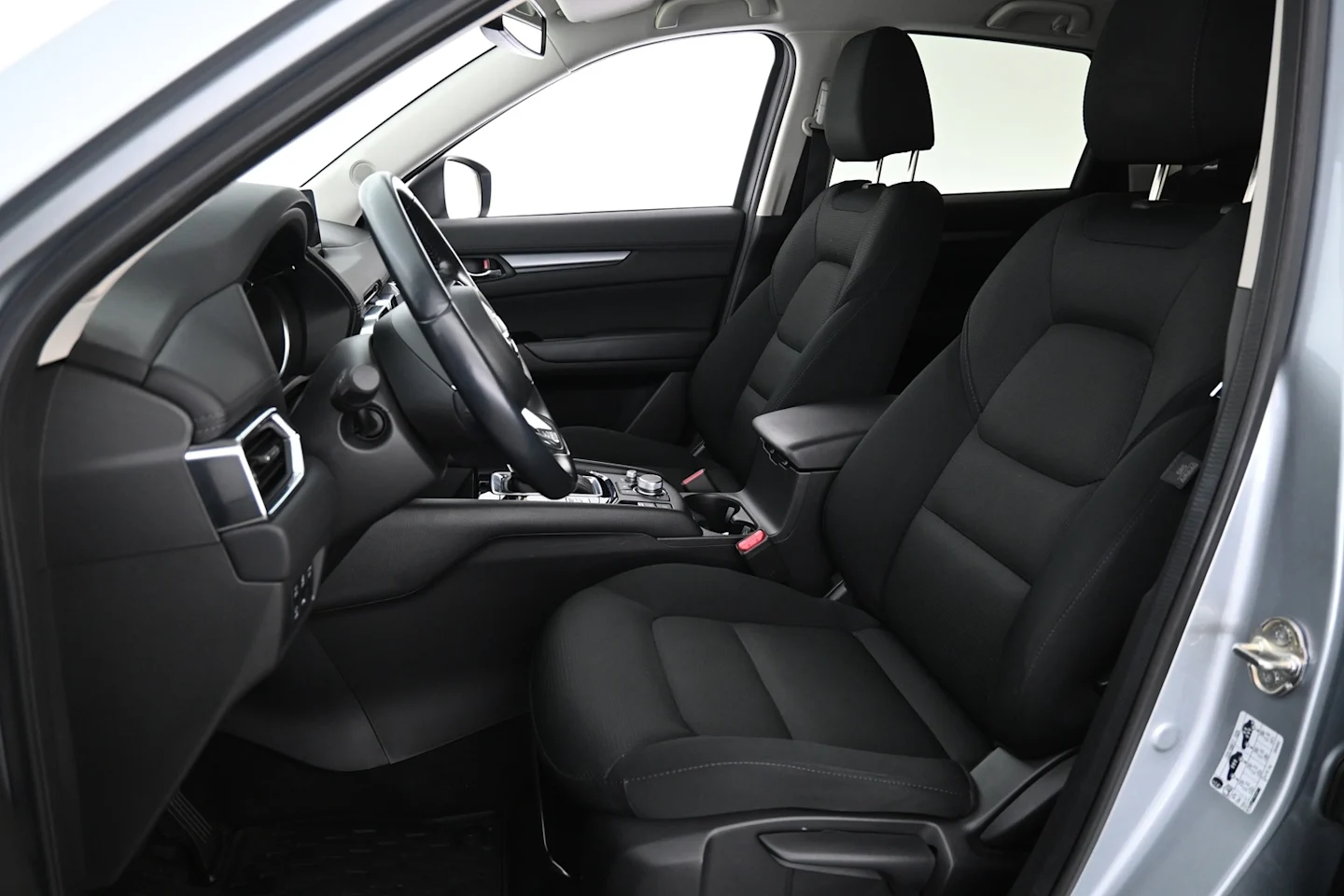 Car Image - 2UvPyFngpEQYrlTzjULitV