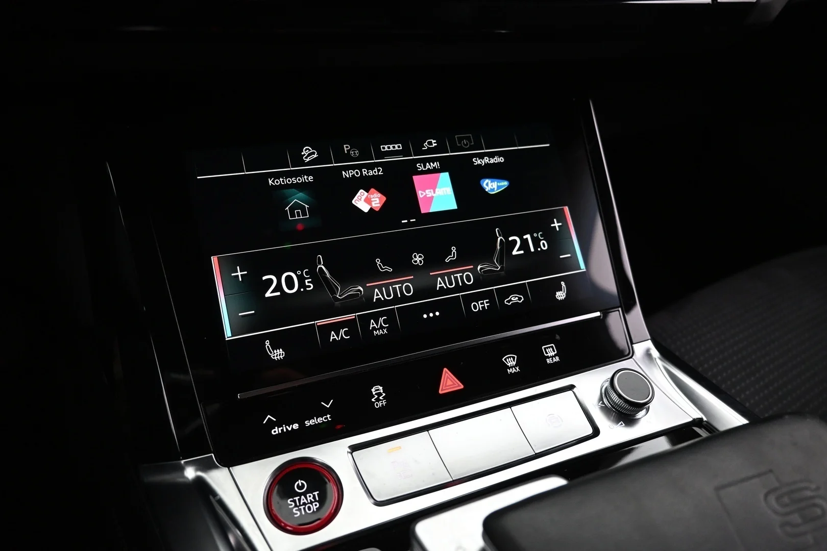 Car Image - G7NRYgIgJqqBdutQO3psc