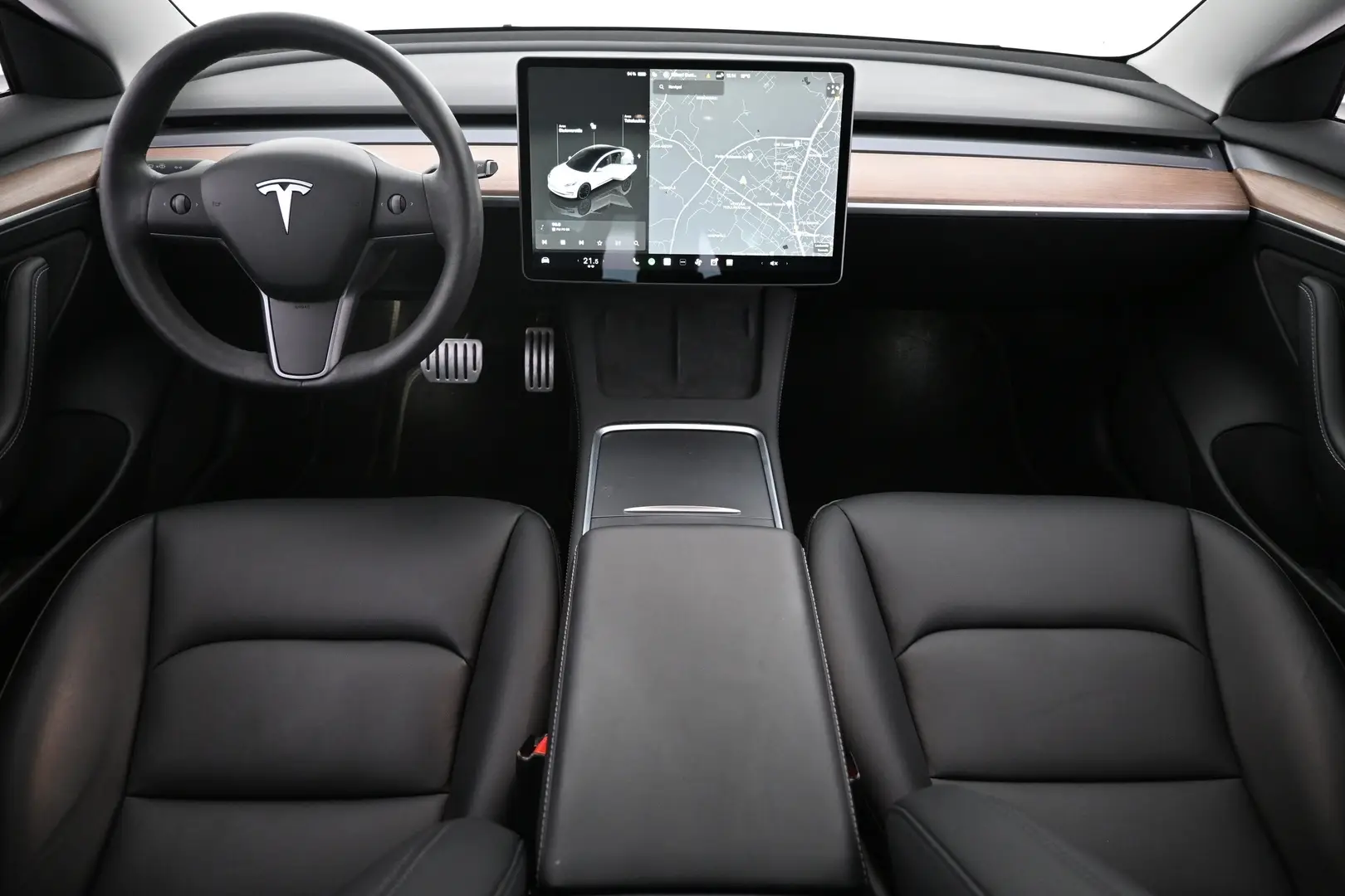 Car Image - uVWAHKyxUc5qsOsEkcRQu