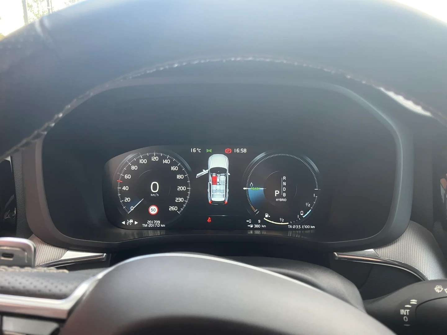 Car Image - 62QbVWUW7LCVncfJFMGeGZ