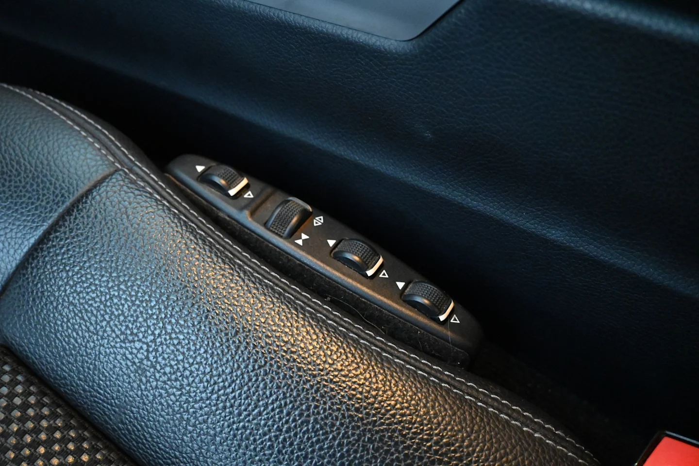 Car Image - 7EVBmiAbRKmq3o8mhpK9hx