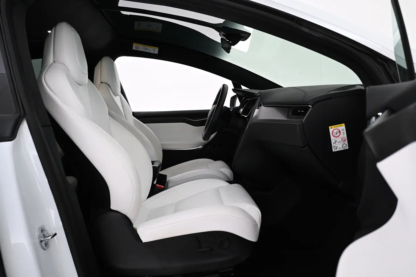 Car Image - 4CO1LuHUHCBgAf7VvBQmvy