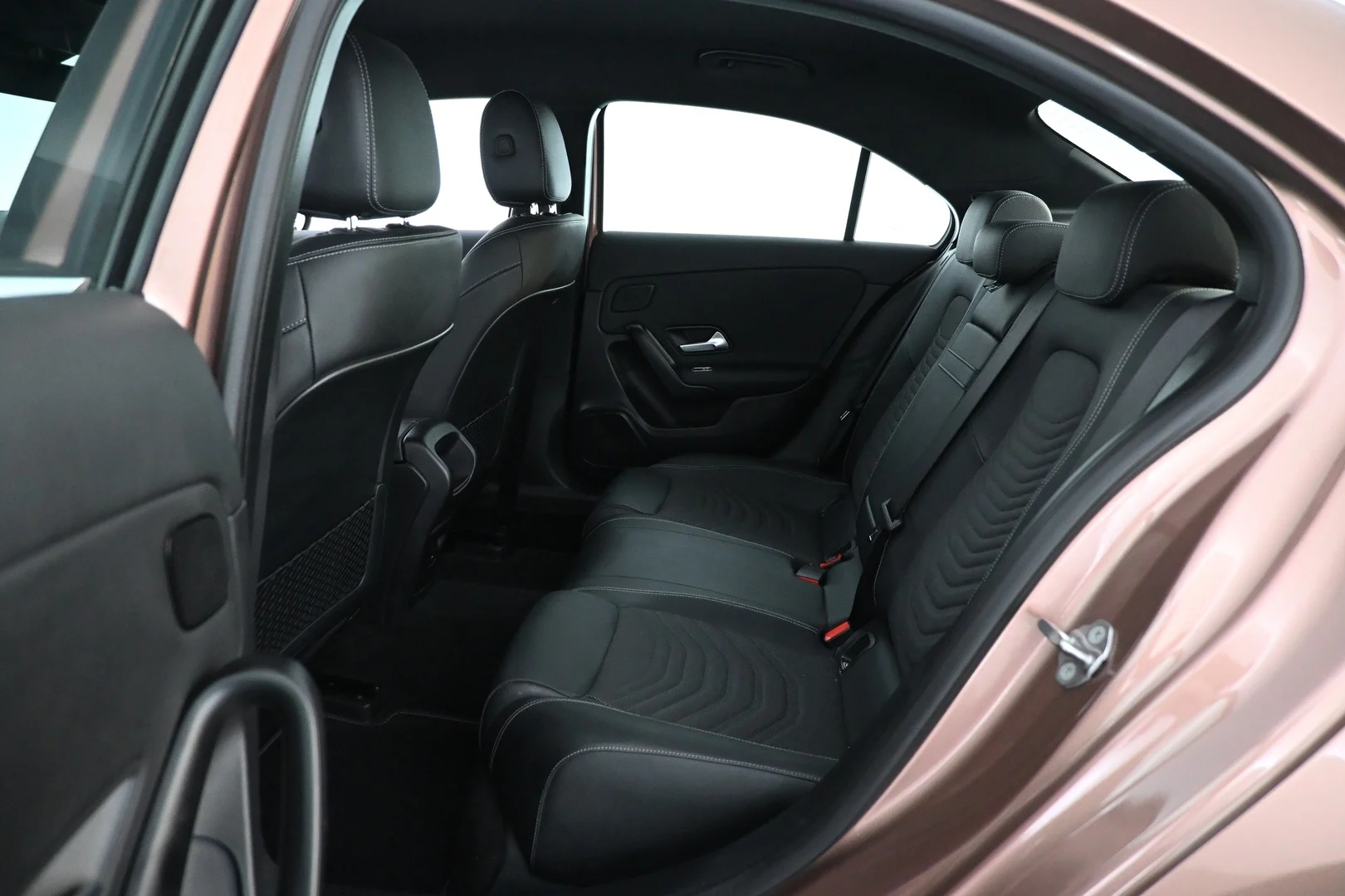 Car Image - 2TjrwrtdmXWq2lDrFkKNbJ