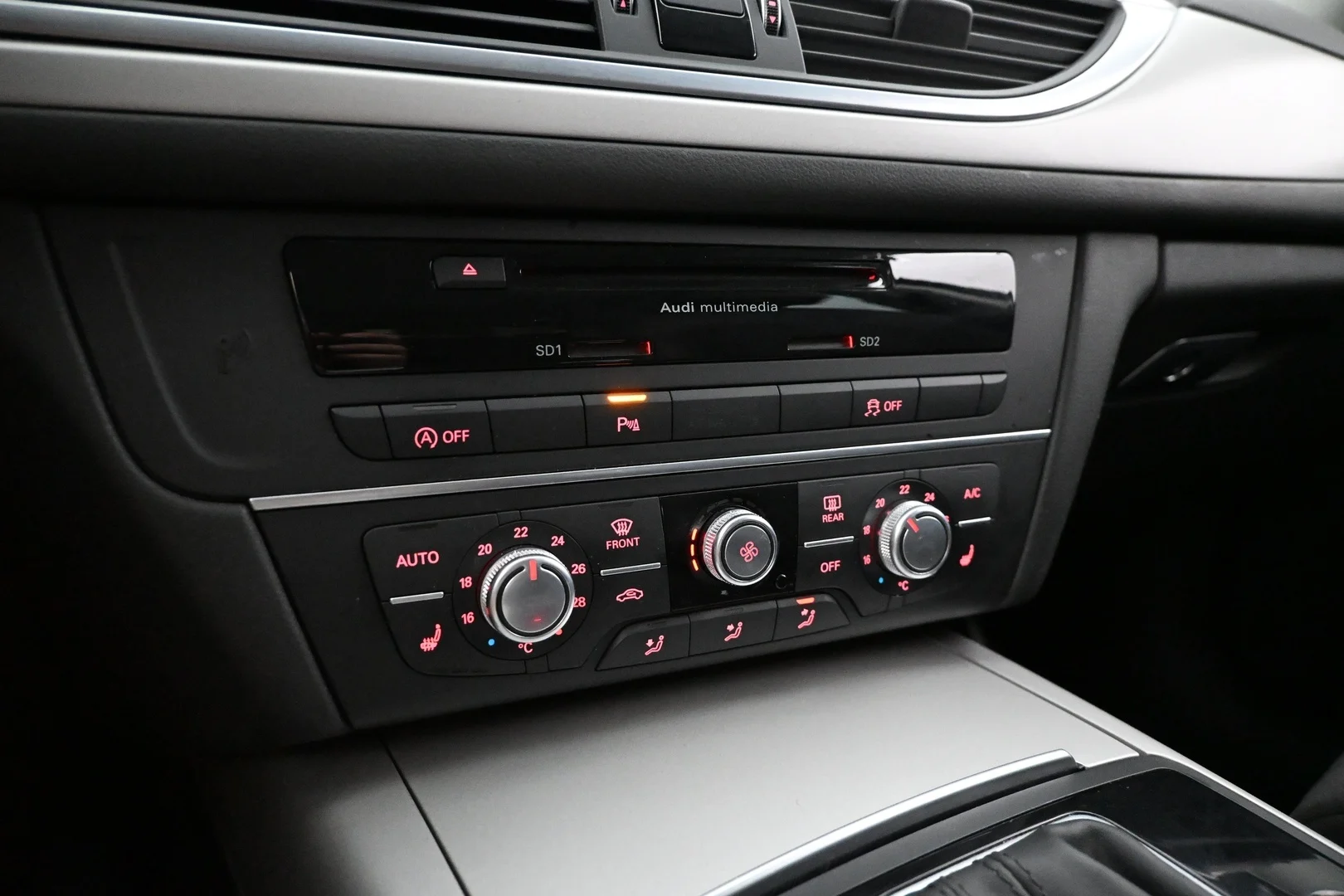 Car Image - 4diISf0L81PBO1rzYW2tr8