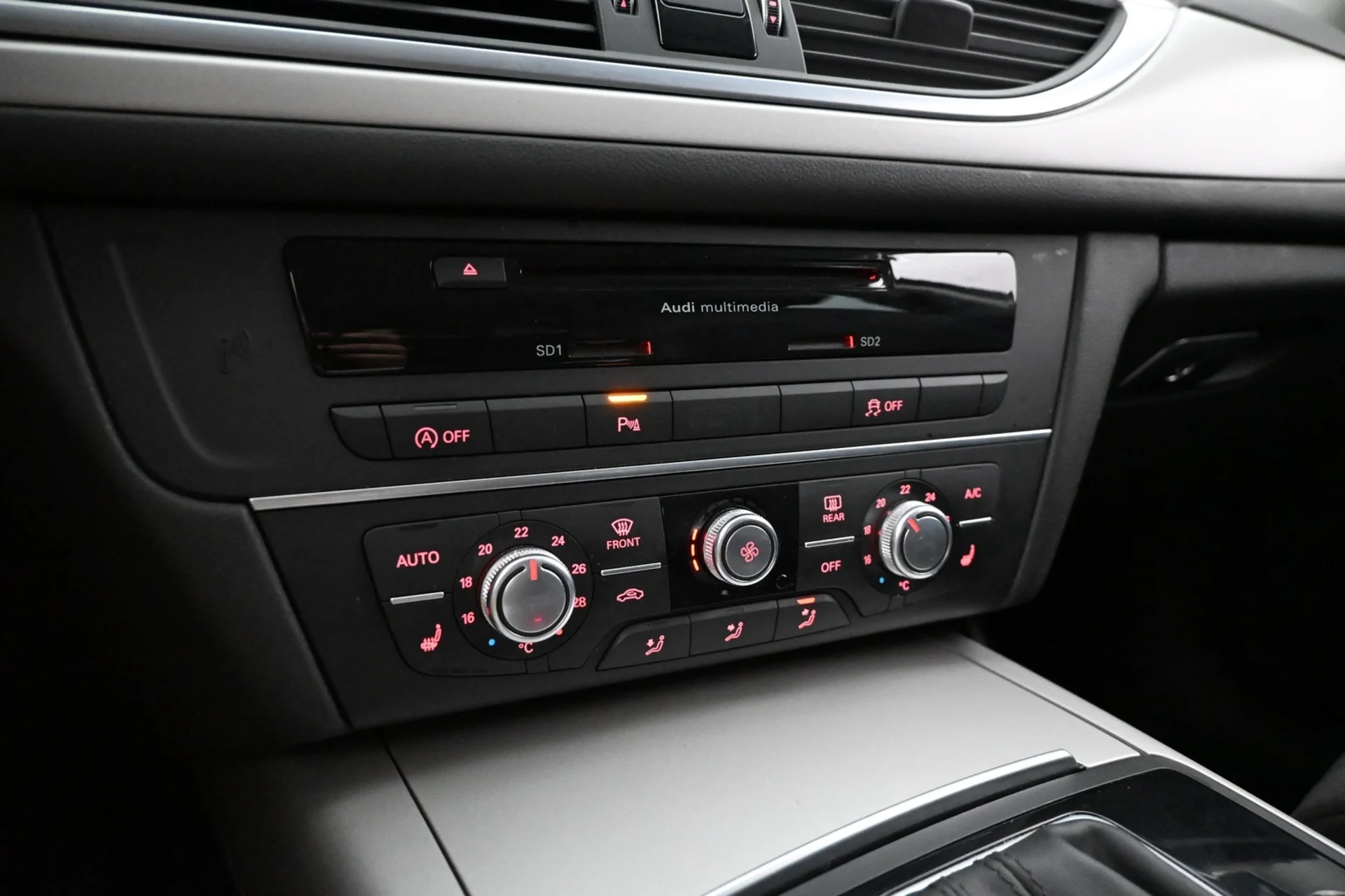 Car Image - 4diISf0L81PBO1rzYW2tr8