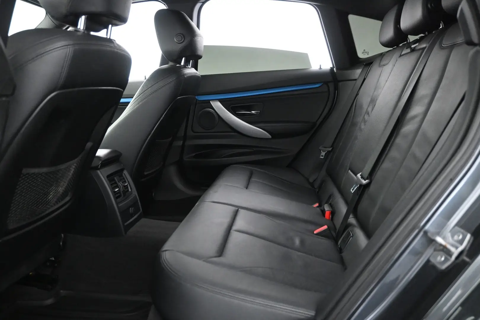 Car Image - 130SVDRuOiRnUEcmXFAJJG