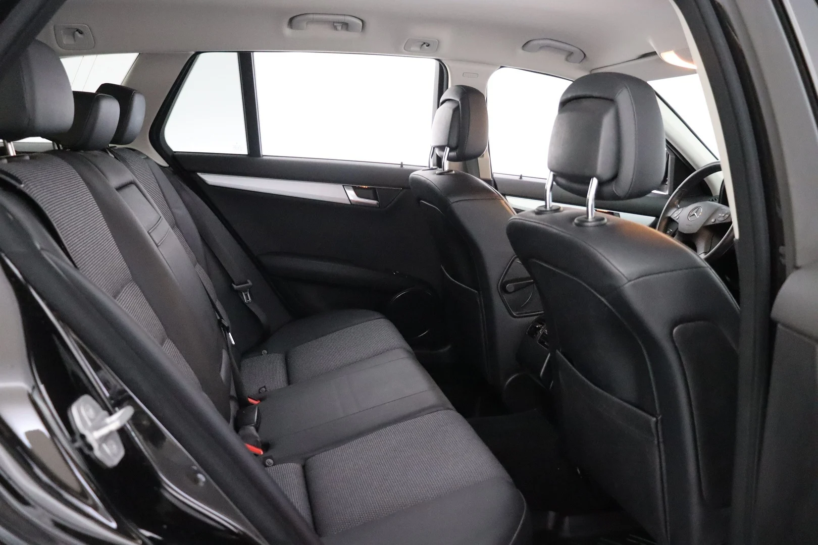 Car Image - 4QtBc7XJ2LVAp6dpCqZ0Pz