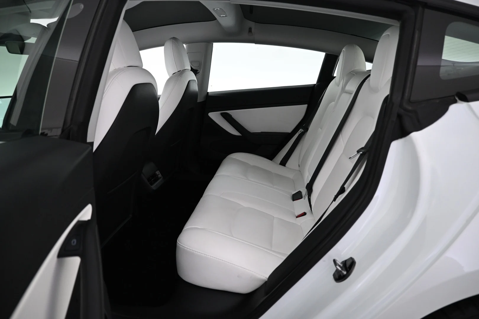 Car Image - 6ISrsHKeaz0zimqsRa8rkO