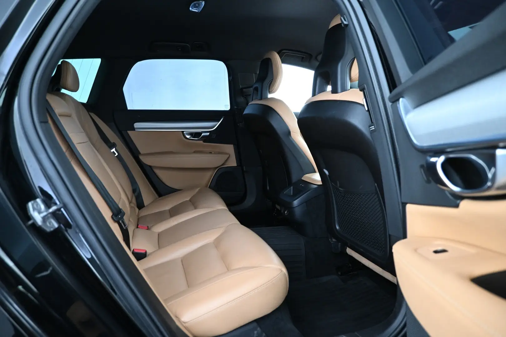 Car Image - 5MI1i7KVTqEuSePVPEeEXd