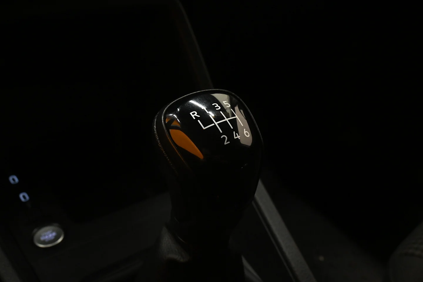Car Image - 1w8biTRIpQld4uKScUW8Fl