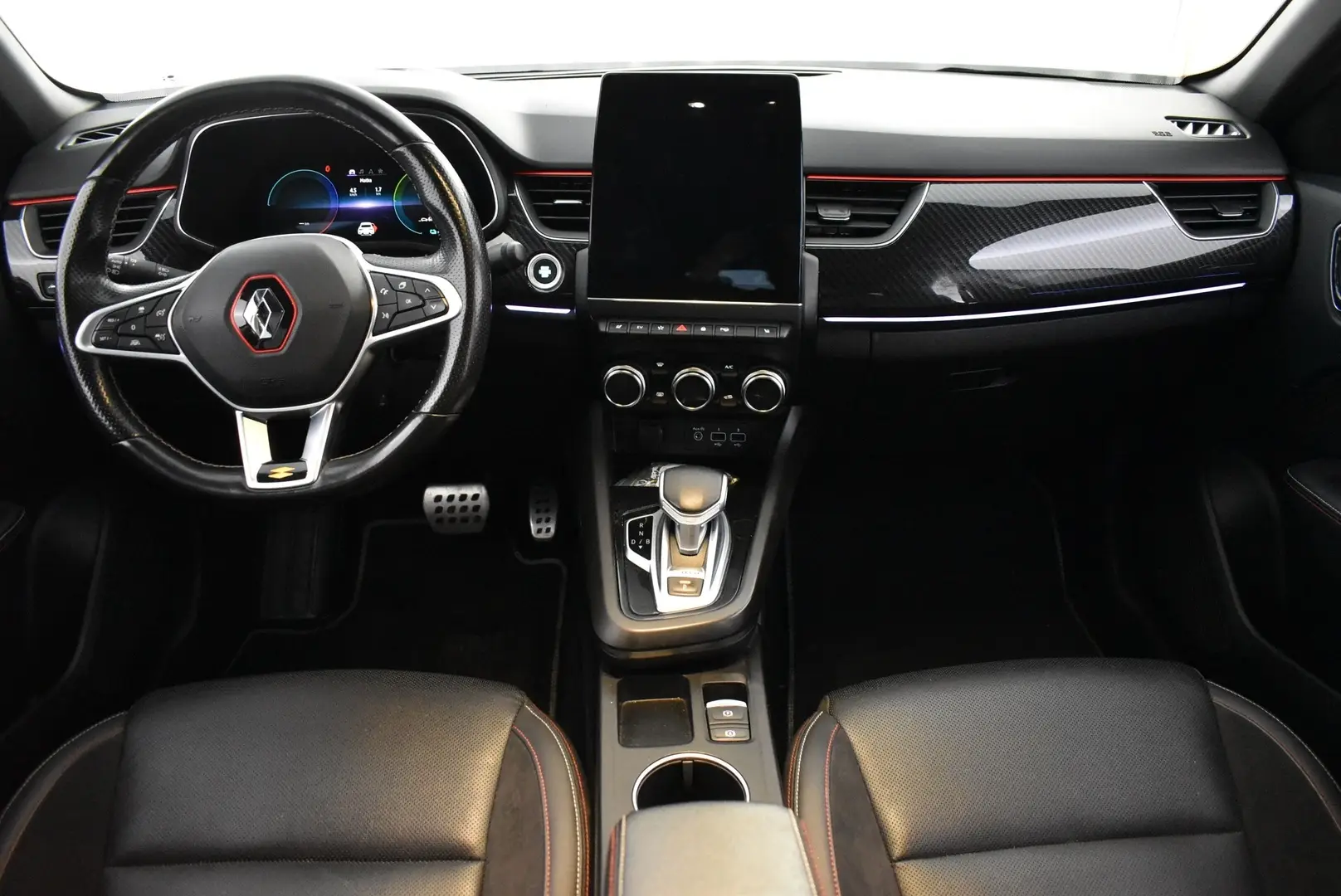 Car Image - 4E2Yx29YA9EcljVcLwJVe5