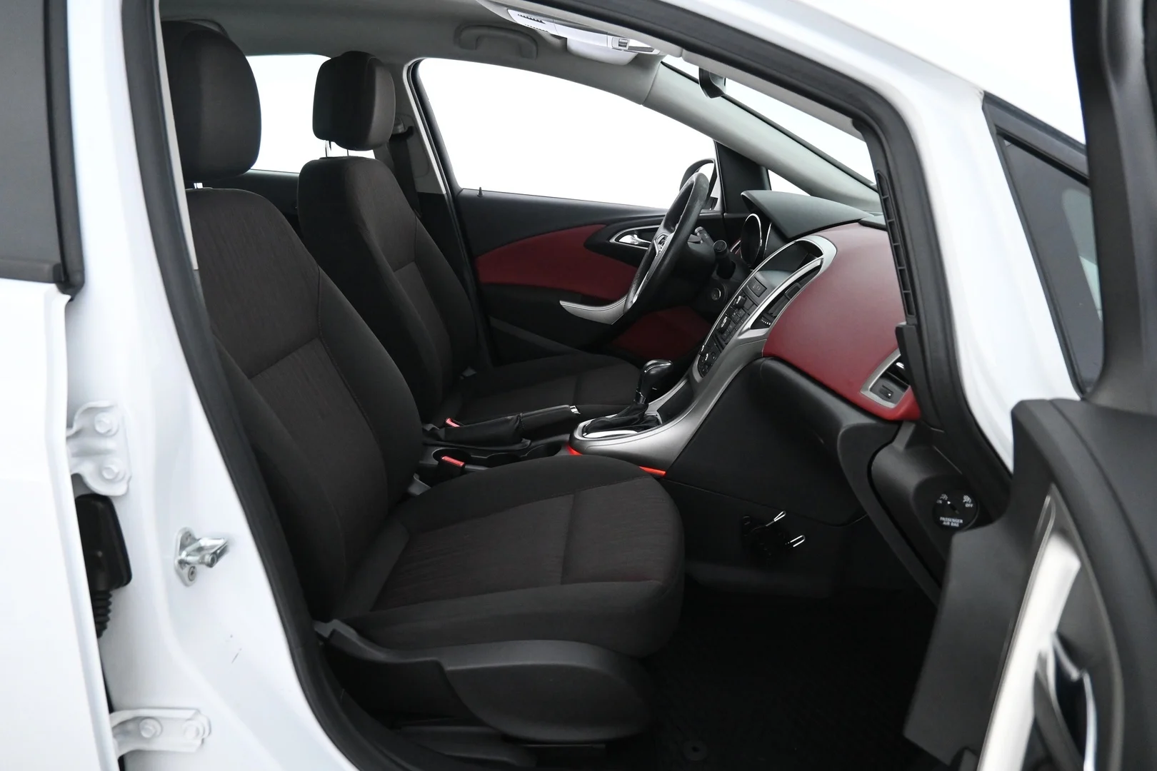 Car Image - 7uFYxQgrBJtc8YTlYIZF09