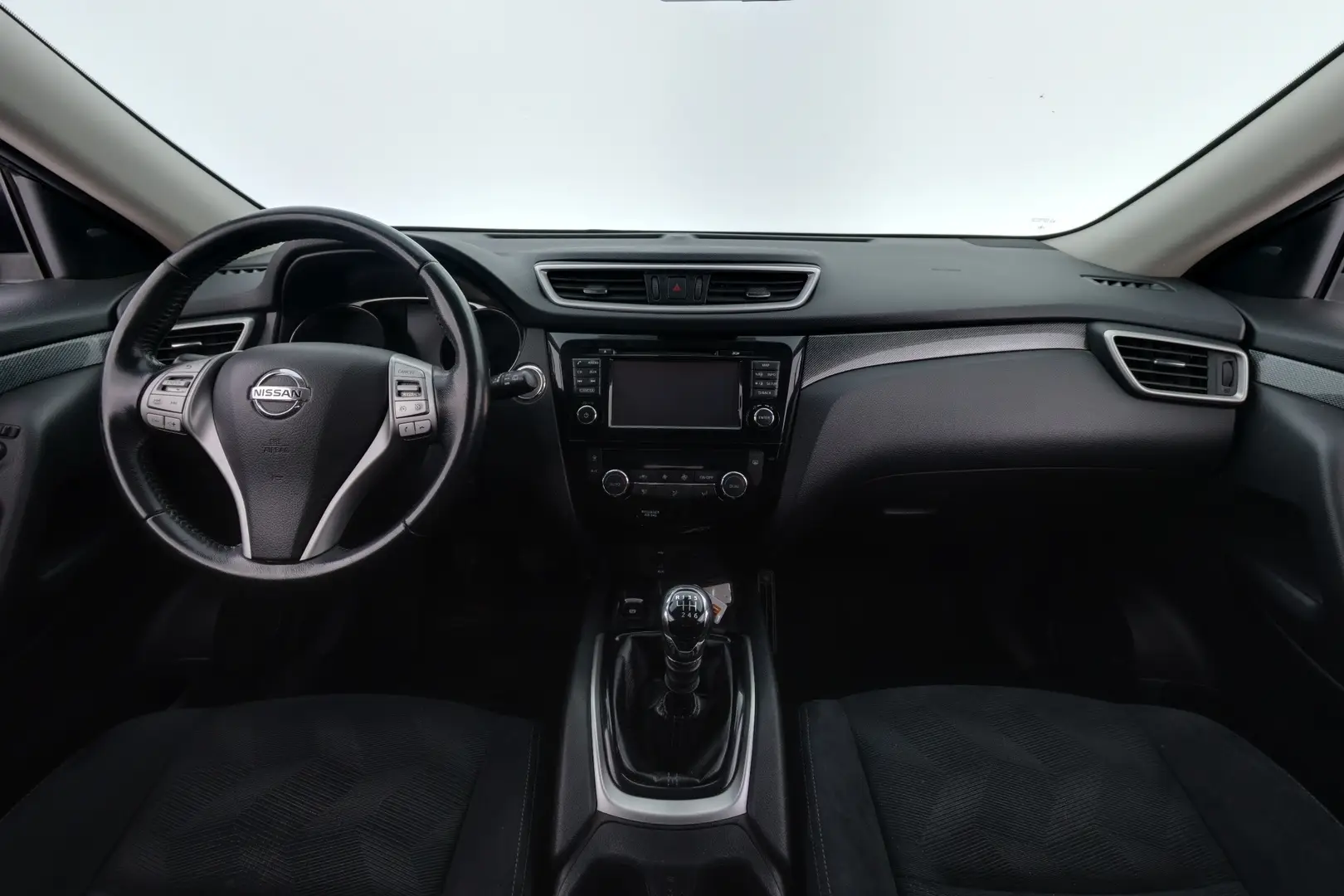 Car Image - 2iQNuvv8Ypr5TEFdVyrJyS