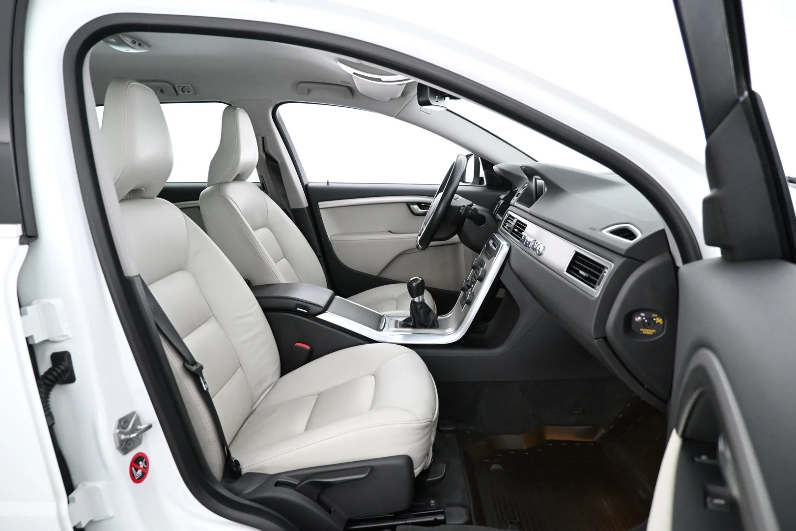 Car Image - 4fQVX2brnuIBtXzBsG8Gg4