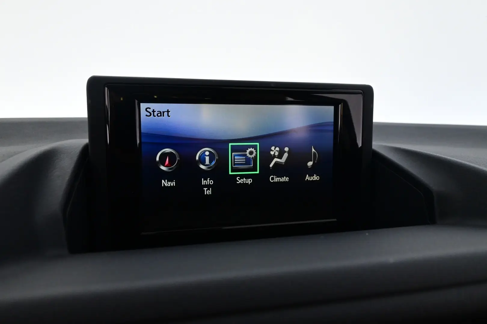 Car Image - 1UCF2guhVYGHKO4Mzm1eNm