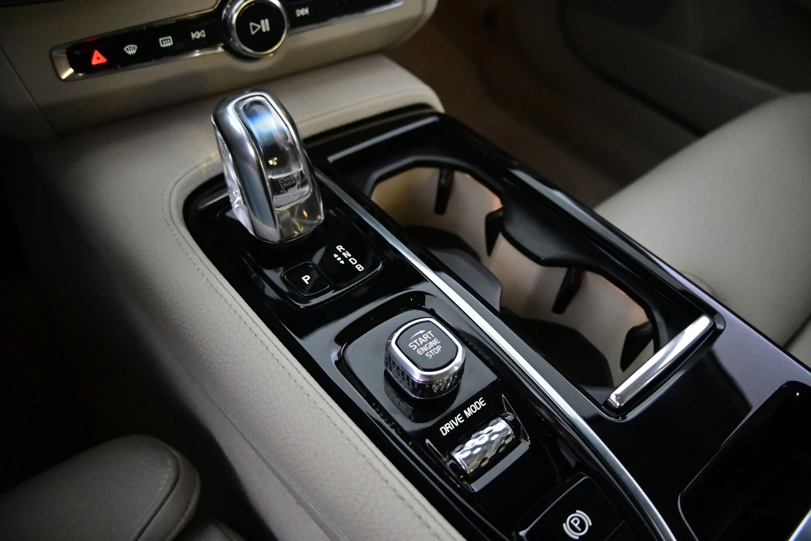 Car Image - 4xExrcwIrpxJzk4WHJMmlh