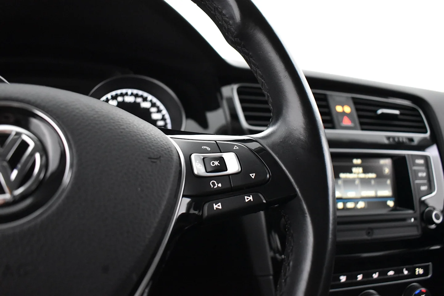 Car Image - 7jrmhSq9ws8WVj8yATCPyU