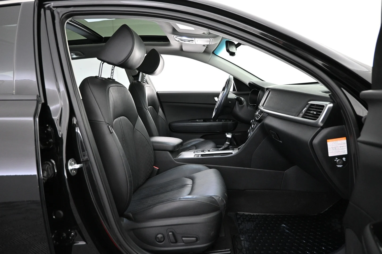 Car Image - 2BJAc4YleXh6Z2pWEYTUAB